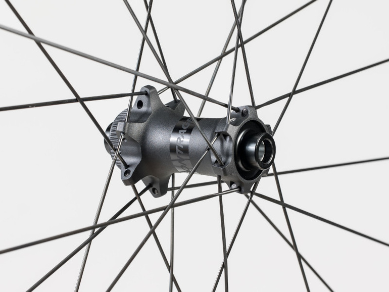 Koło szosowe przednie Bontrager Aeolus Pro 3V TLR Disc