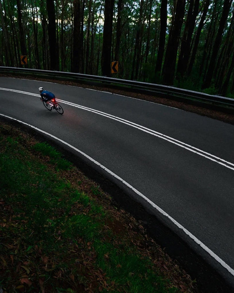 Lampka rowerowa Knog Blinder R150, tylna