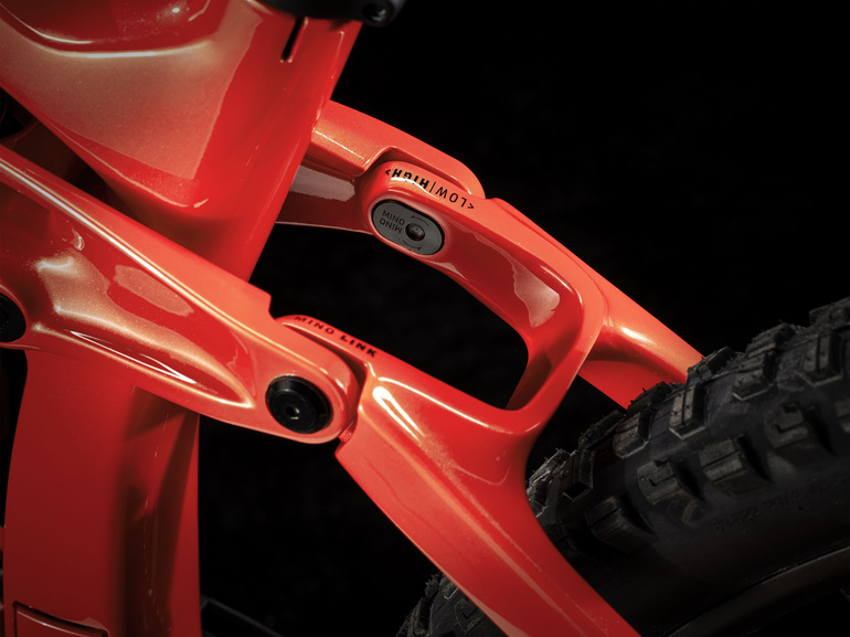 Rower Trek Rail 9.8 XT generacji 4