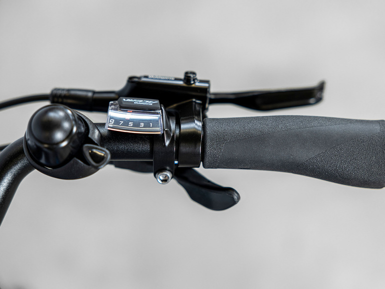 Rower Trek Verve+ 2 o niskim przekroku Gen 2