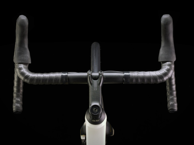 Rower Trek Domane AL 4 Gen 4