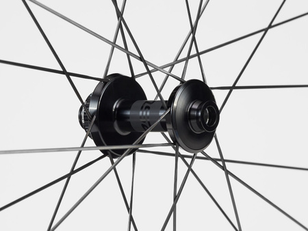Koło szosowe Bontrager Aeolus RSL 51 TLR pod hamulce tarczowe