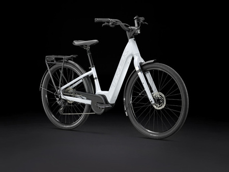 Rower Trek Verve+ 2 o niskim przekroku Gen 3