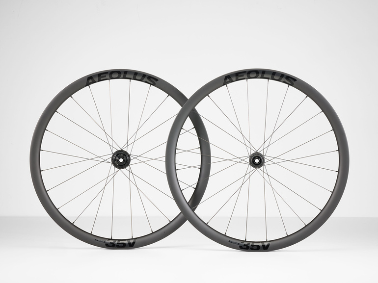 Koło szosowe pod ham. tarcz. Bontrager Aeolus Elite 35V TLR